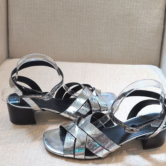 Tory Burch City Heel Sandals Silver Crackle Leather Size 9.5M - Picture 4 of 12